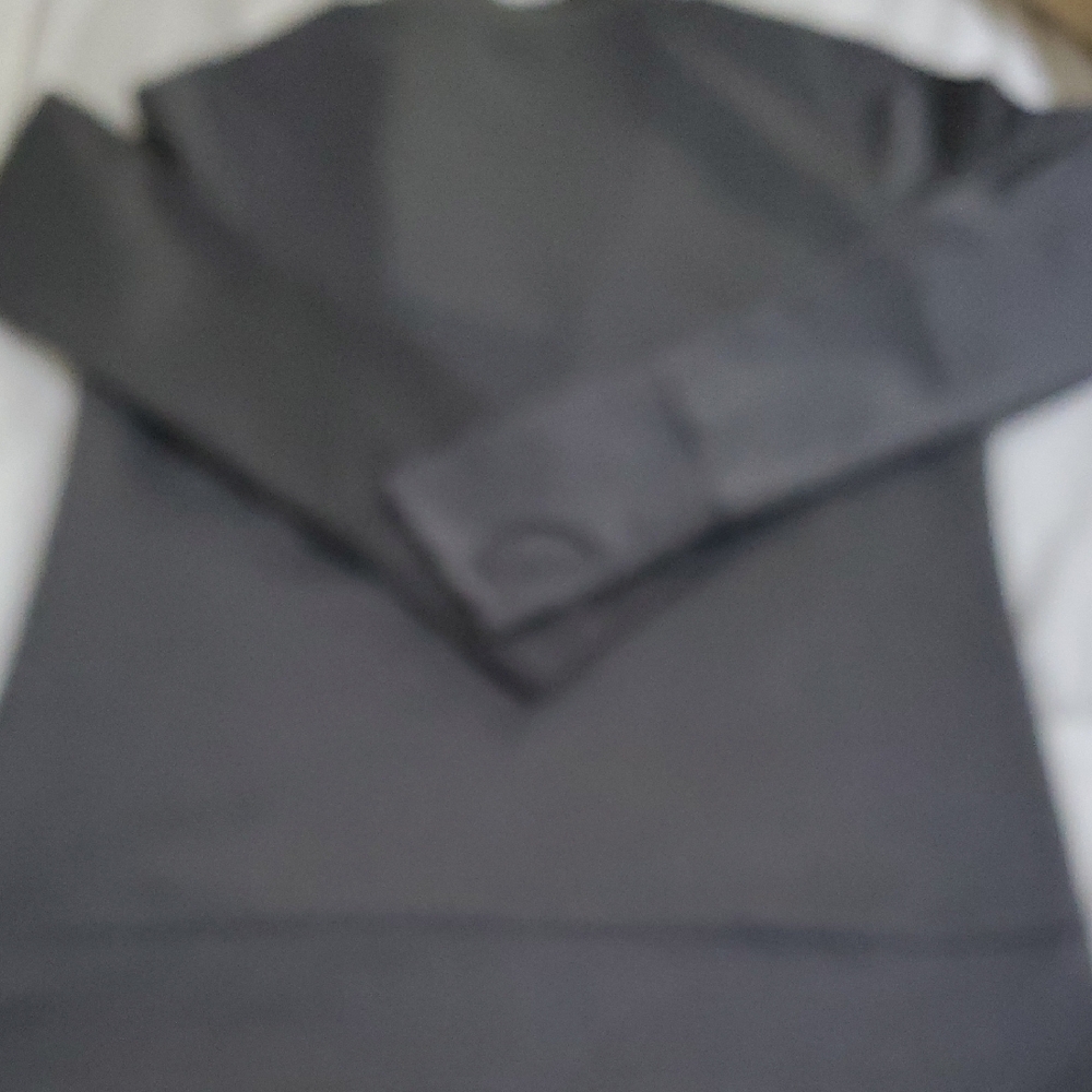 ALO Yoga Gray Jacket with Full-Length Zipper - Picture 10 of 17